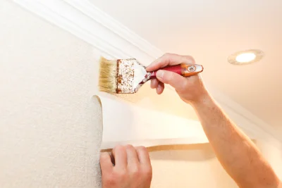 Pose de papier peint à Cempuis — revêtements muraux et toiles de verre